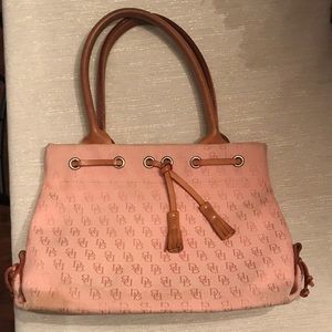 Dooney & Bourke Signature D&B logo small pink tote